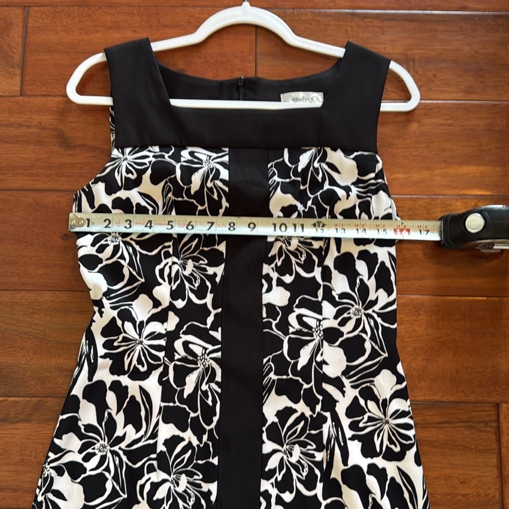 Dressbarn Size 8 Black and White Floral Dress - Picture 6 of 7